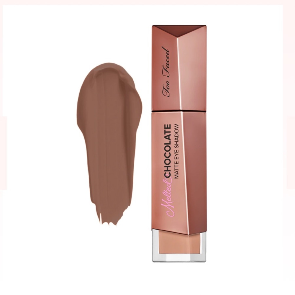 Too faces  Liquid Matte Eyeshadow- warm and fudgy